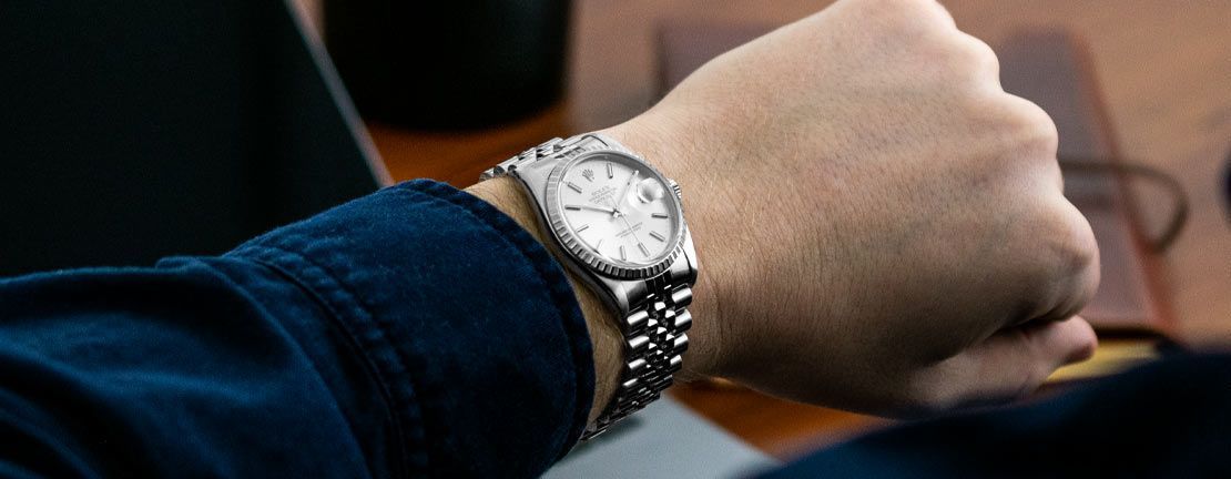 6 Benefits of Buying a Pre-Owned Rolex vs. a New One