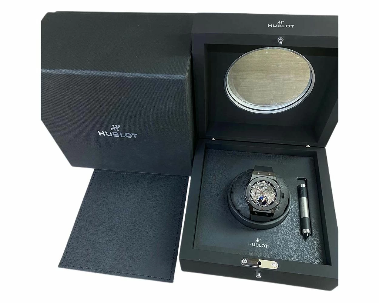Buy Genuine ceramic Hublot Classic Fusion Aerofusion Moonphase Black Magic 542.NX.7170.RX SKU 9493