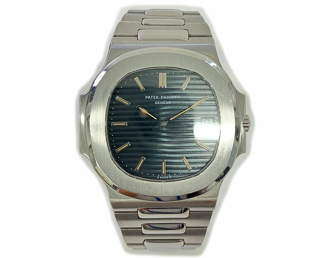 Patek nautilus 3700 online