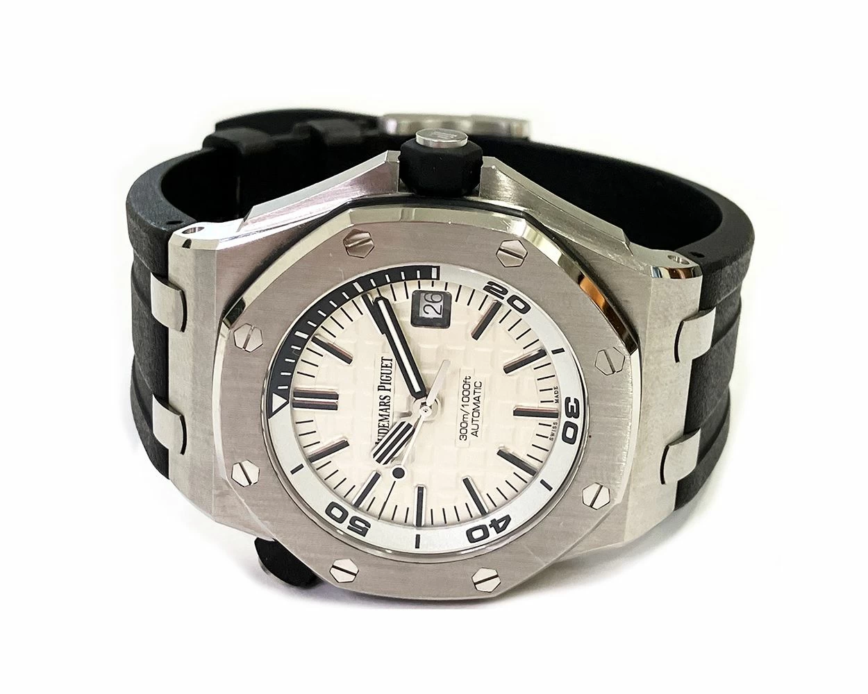 Audemars Piguet Royal Oak Offshore Diver 15710ST.OO.A002CA.02