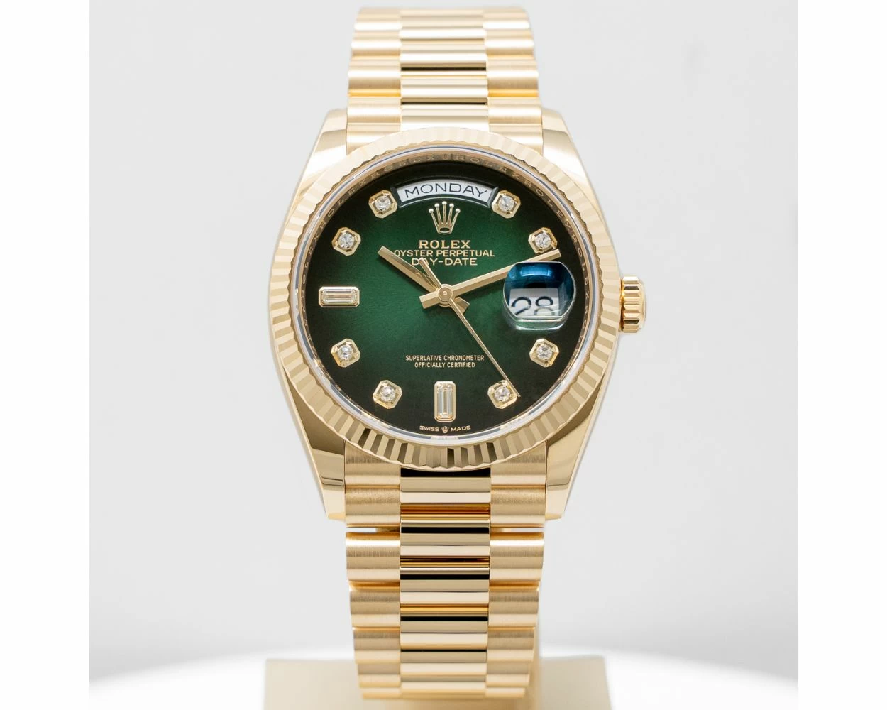 Rolex Day Date 36 President Bracelet Green Ombre Diamond Dial Yellow Gold 128238