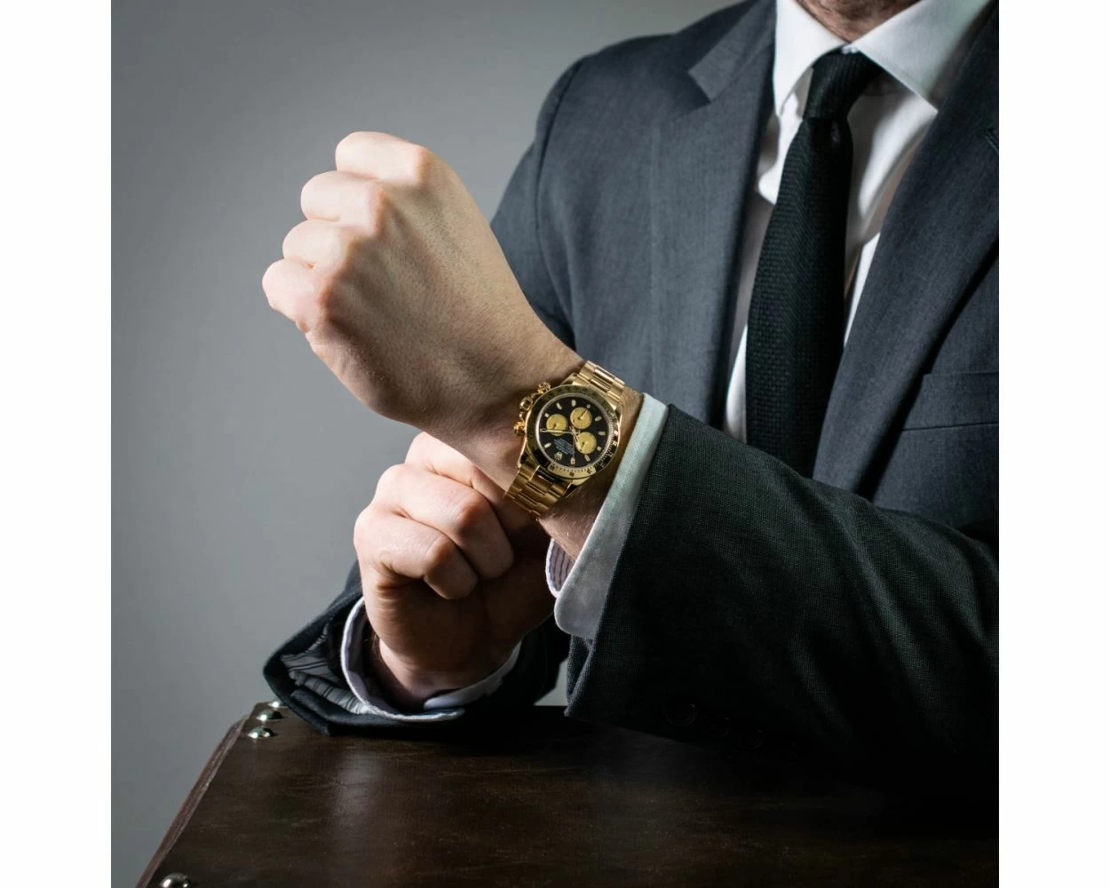 Buy Genuine Used Rolex Cosmograph Daytona 116528 Watch Black