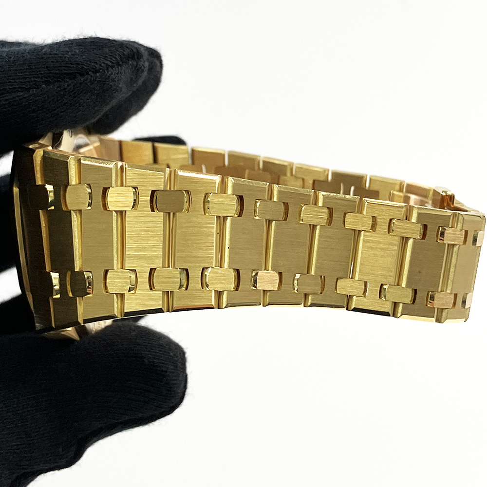 Audemars Piguet Royal Oak 39mm, Yellow Gold