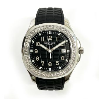 2022 Patek Philippe Aquanaut Luce 5267/200A-001, 38.8mm, Steel, Black Dial, Box & Papers