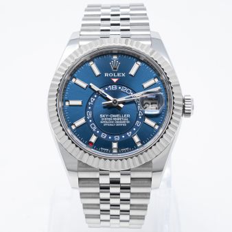 Rolex Sky-Dweller 326934 Wristwatch, Jubilee Bracelet, Blue Dial, Fluted Bezel
