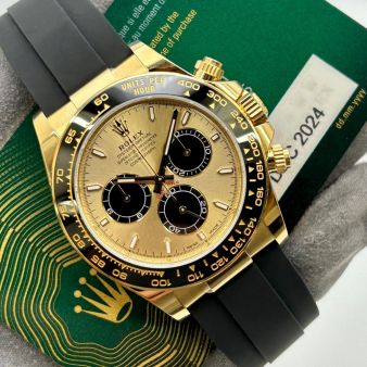 2024 Rolex Cosmograph Daytona 126518LN, 40mm, Yellow Gold, Golden & Bright Black, Box & Papers
