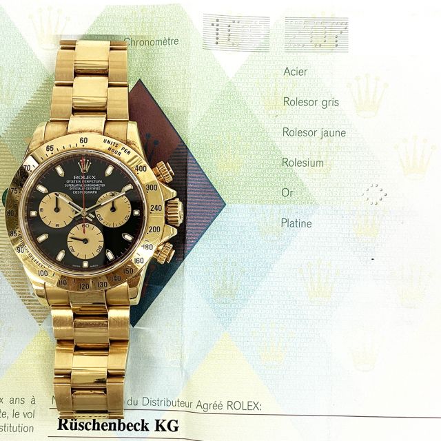 Buy Genuine Used Rolex Cosmograph Daytona 116520 Watch Buy Genuine Used Rolex Cosmograph Daytona 116520 Watch