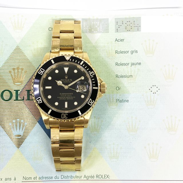 2005 Rolex Submariner Date 16618LN, 40mm, Yellow Gold, Black Dial, Box & Papers