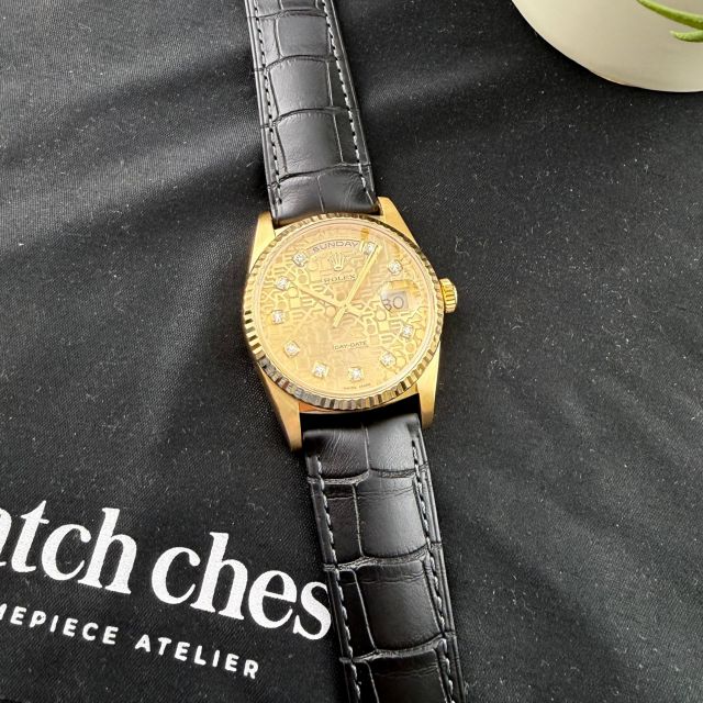 Rolex Day-Date 36 18238, Yellow Gold, Champagne Jubilee Diamond Dial, Leather Strap