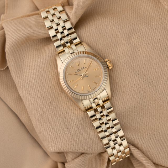 Rolex Oyster Perpetual 24 67197, Yellow Gold, Champagne Dial, Jubilee Bracelet