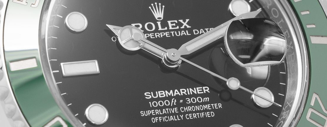 An upclose photo of the Rolex Submariner Starbucks dial An upclose photo of the Rolex Submariner Starbucks dial